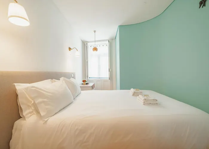 Downtown Charming By Vacationy * Oporto